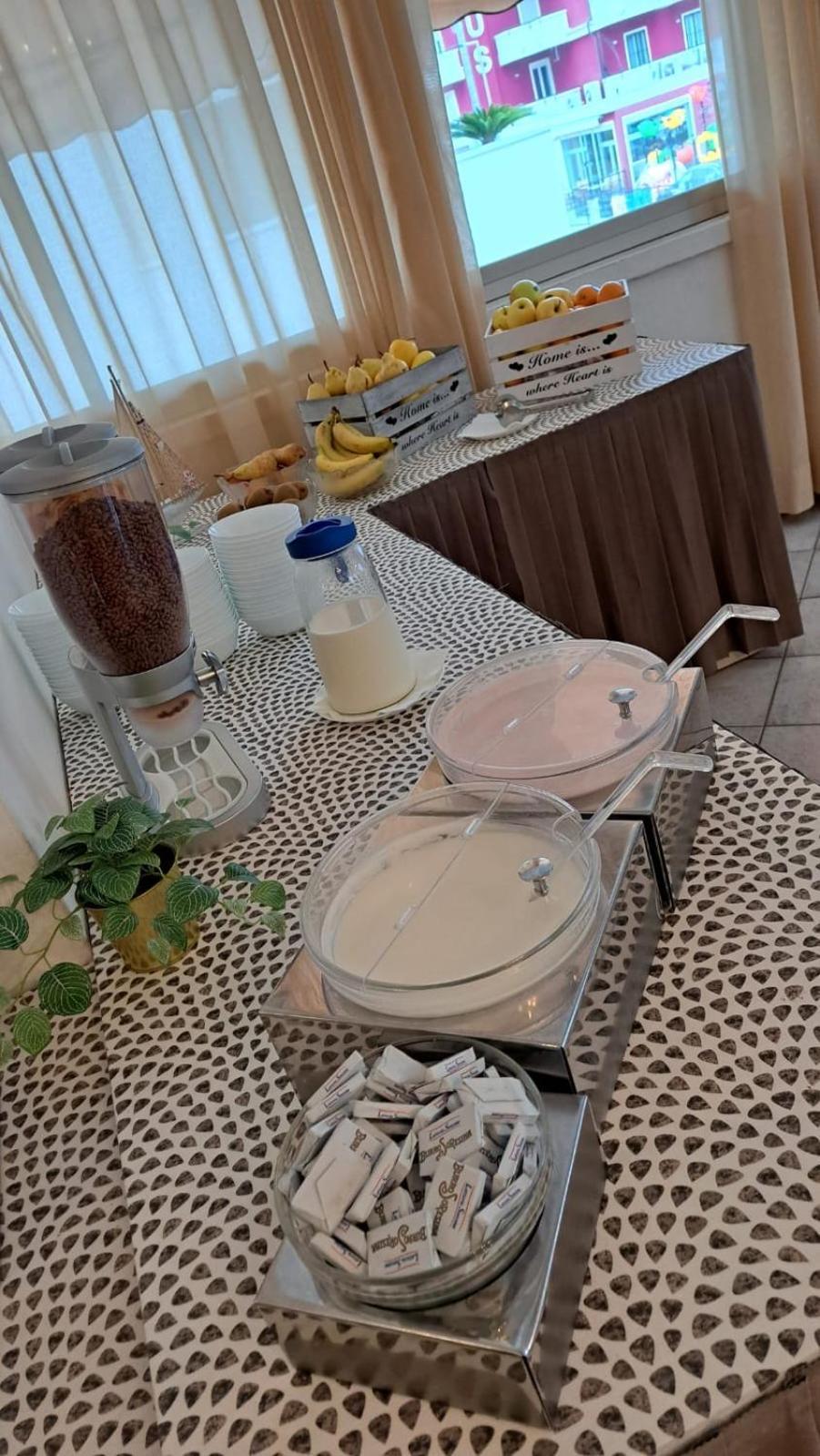 Hotel Napoleon Riccione Eksteriør bilde