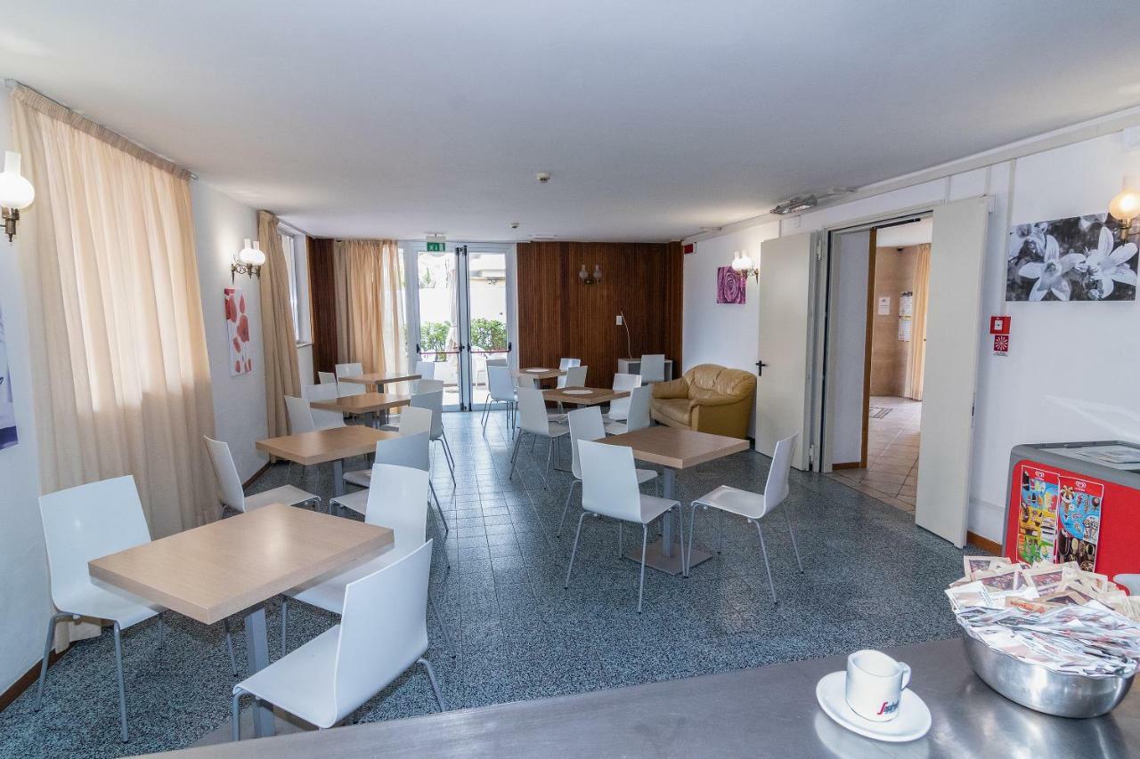 Hotel Napoleon Riccione Eksteriør bilde