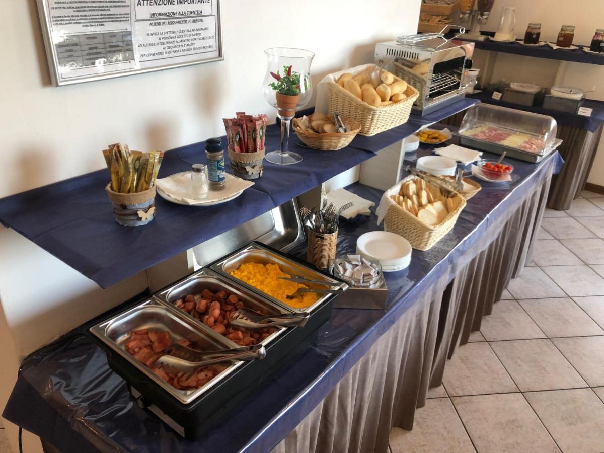 Hotel Napoleon Riccione Eksteriør bilde